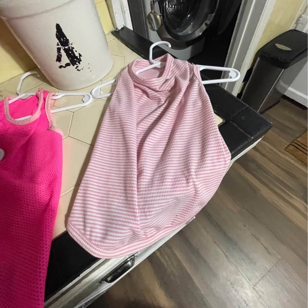 Pink doggy clothes - Picture 3 of 6